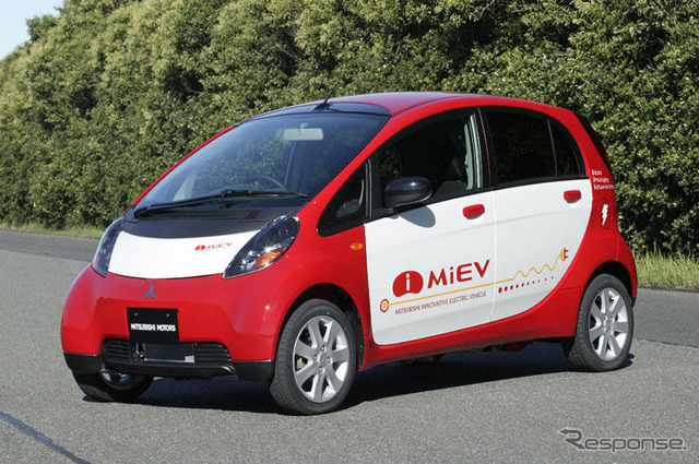 三菱の益子社長、電気自動車 i MiEV を社長車に