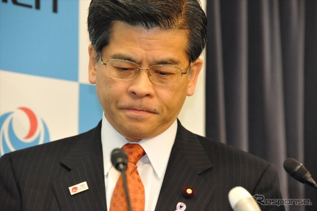 石井啓一国交相(17日・霞が関)