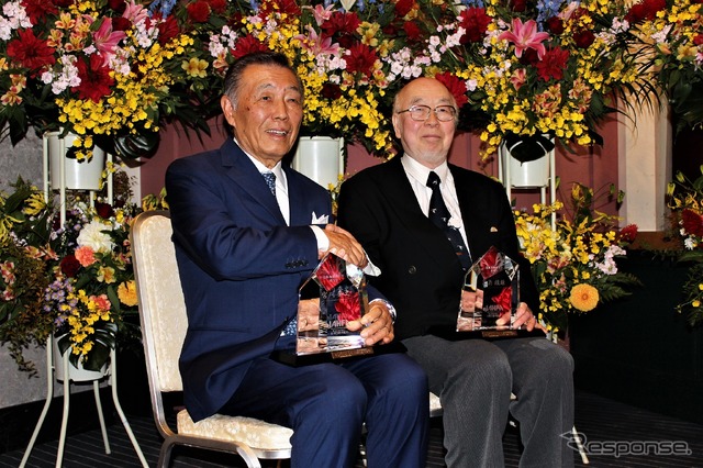 宮川秀之氏（左）と高島鎮雄氏（右）