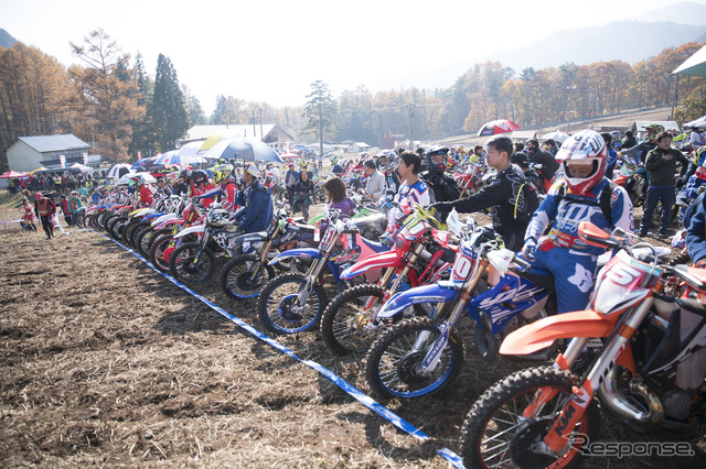 【JNCC 最終戦】秋も彩る爺ヶ岳スキー場で日米トップライダーが相見えた［写真蔵］