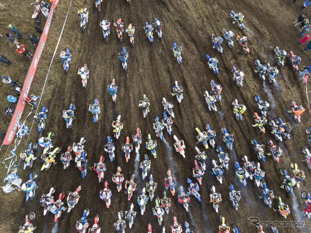 【JNCC 最終戦】秋も彩る爺ヶ岳スキー場で日米トップライダーが相見えた［写真蔵］