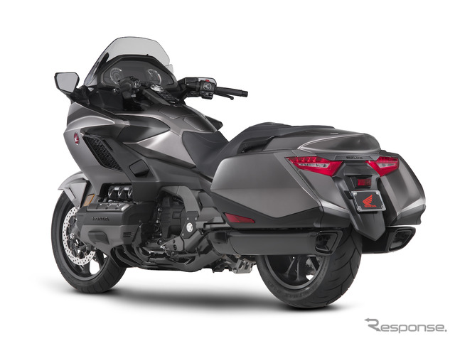 新型GOLDWING