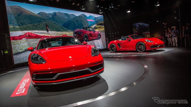 ポルシェ718ボクスターGTSと718ケイマンGTS(ロサンゼルスモーターショー2017)
