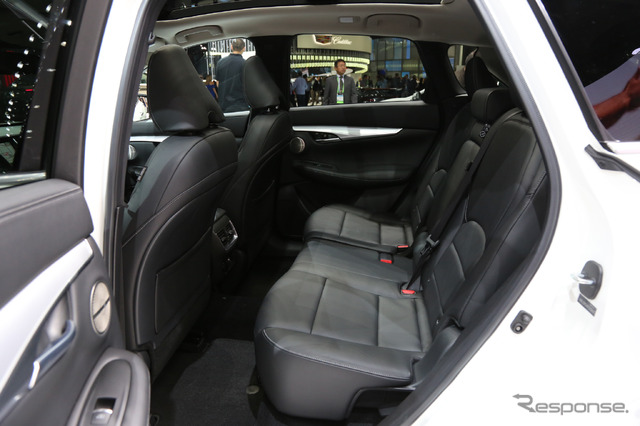 インフィニティ QX50(ロサンゼルスモーターショー2017)