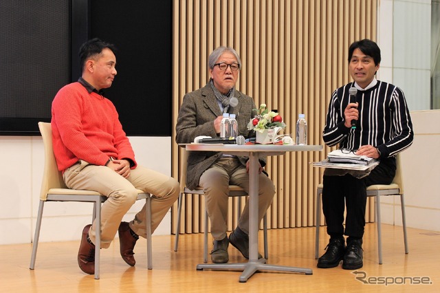 トークショー:中央が吉田匠氏、左はHONDA N360 ENJOY CLUBの菊島幸一氏、右は司会を務めた三樹書房・グランプリ出版社長の小林謙一氏