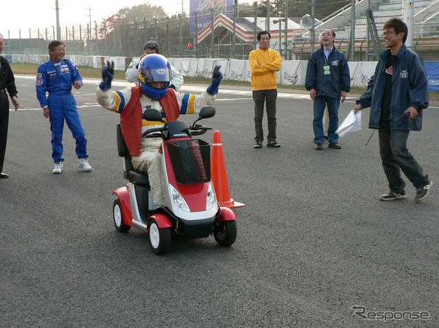 日本EVフェスティバル2007開催　11月3日