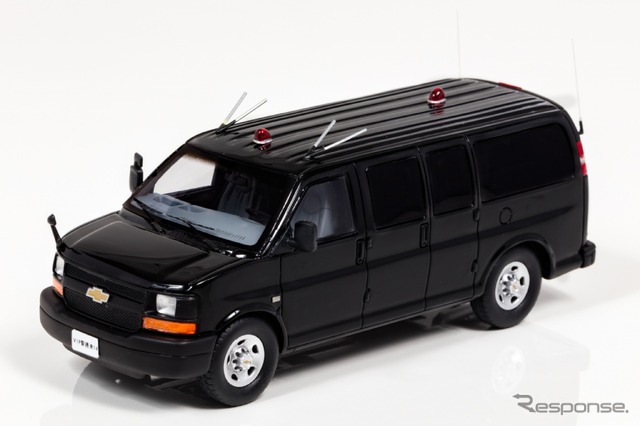 RAI'S『シボレー エクスプレス L3500 2008 警察本部警備部要人警護車両』1/43スケールミニカー