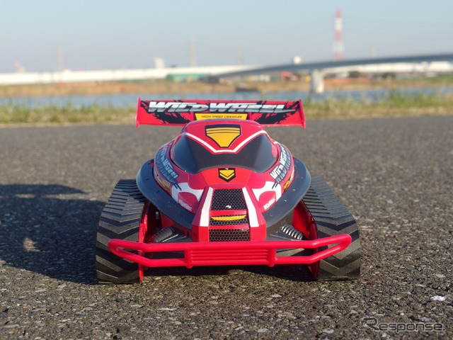 ハピネット『R/C 高速クローラー ワイルドホイール』