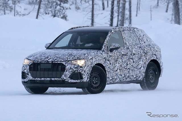 アウディQ3次期型スクープ写真