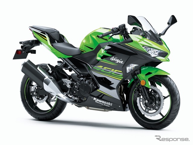 カワサキ Ninja 400 KRTエディション