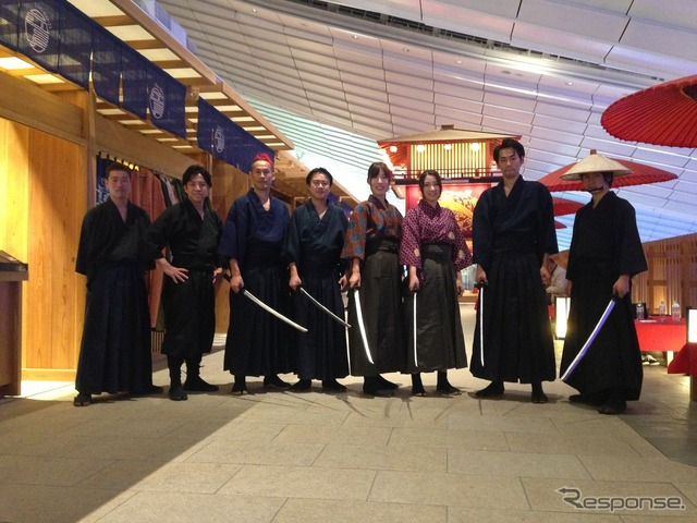 羽田空港での「SAMURAI FILM」