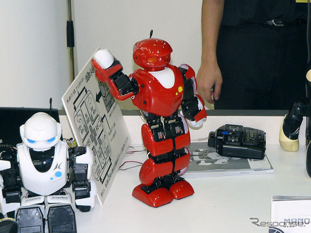 ロボットワールド07…多種多様なロボットで楽しむ！