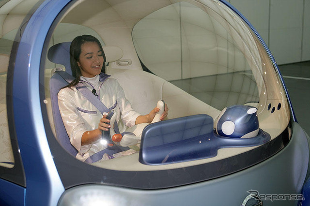 【東京モーターショー07】日産 ピボ2…ロボッティック・インターフェイス