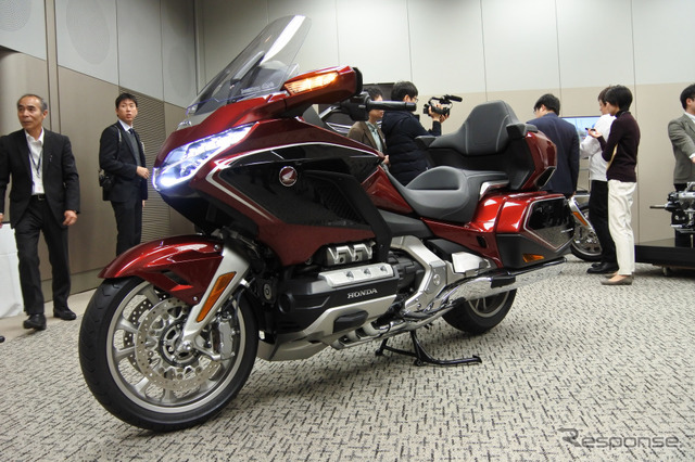 ホンダ・ゴールドウイング新型