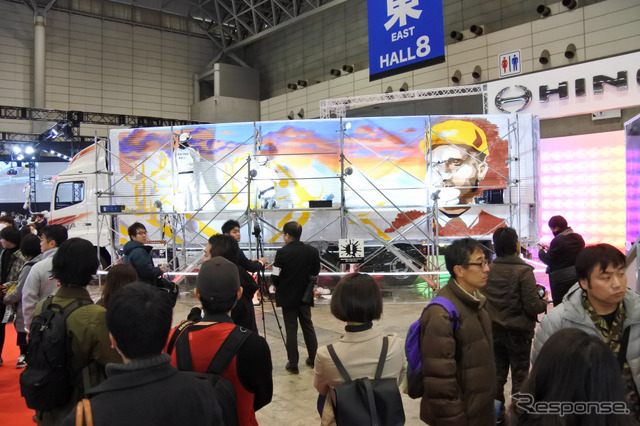 東京オートサロン2018 日野自動車ブース