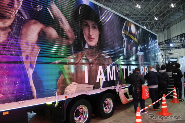 東京オートサロン2018 日野自動車ブース