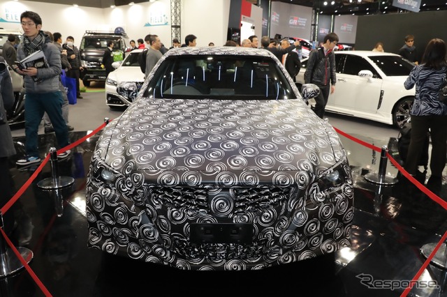 これが次期 クラウン のカスタマイズだ! トヨタ クラウン 15代目…東京オートサロン2018詳細画像