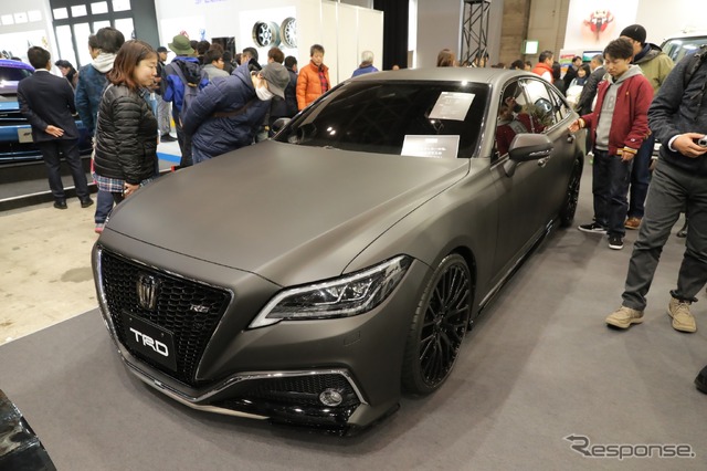 これが次期 クラウン のカスタマイズだ! トヨタ クラウン 15代目…東京オートサロン2018詳細画像