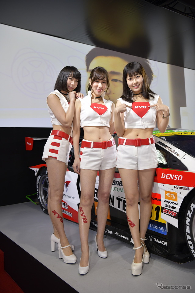 KYBブース(東京オートサロン2018)