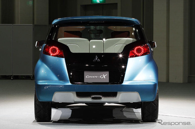 【東京モーターショー07】三菱 Concept-CX…利便性を高めた機能