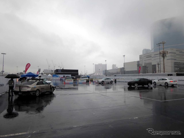 CES2018の初日、ホテルも霞むほどの降雨に見舞われた