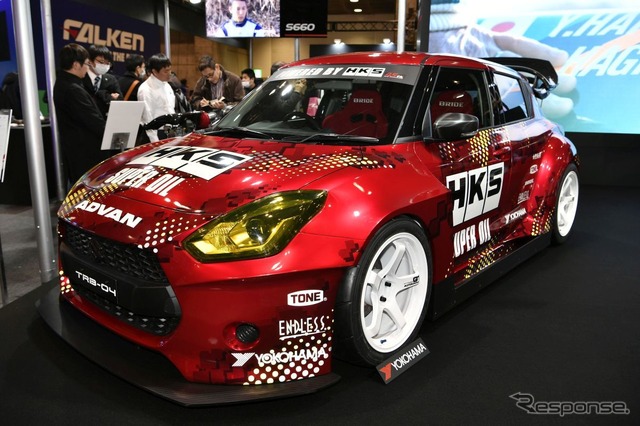 HKSブース(東京オートサロン2018)