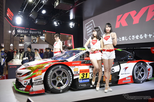 KYBブース(東京オートサロン2018)