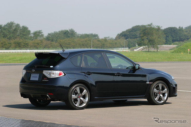 【東京モーターショー07】スバル インプレッサ 新型に「WRX STI」