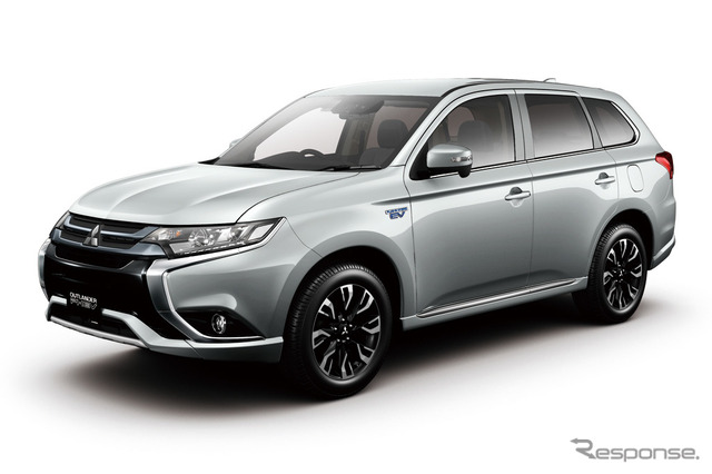三菱アウトランダーPHEV