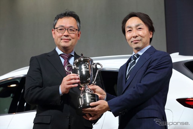 マツダカップ授与式(東京オートサロン2018)