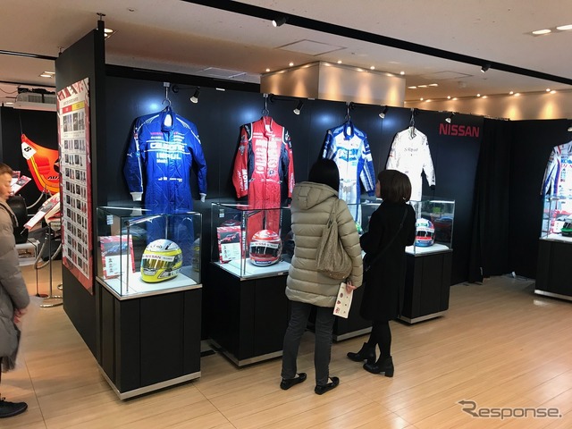 伊勢丹新宿店でSUPER GT展とtomica展同時開催