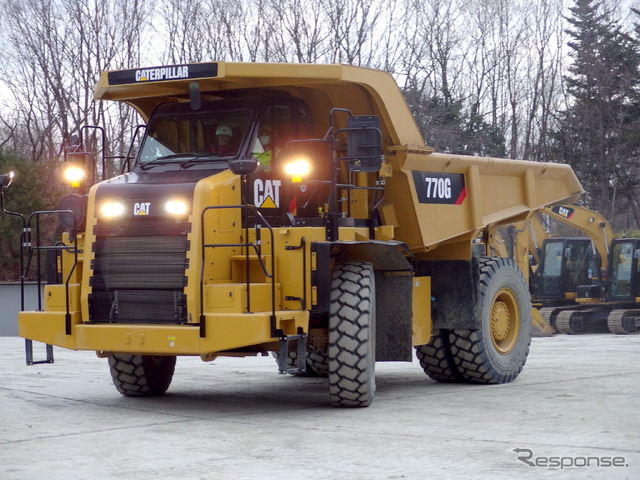 オフハイウェイ・ダンプトラック同乗試乗。車両は770G。