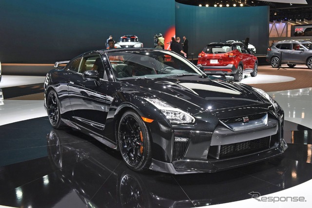 日産 GT-R の2018年モデル(デトロイトモーターショー2018)