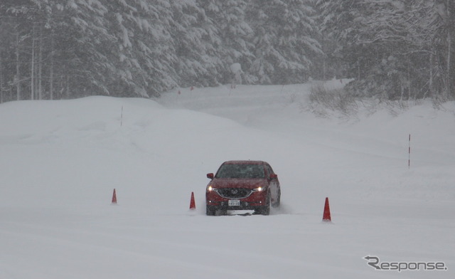 マツダ雪上試乗会