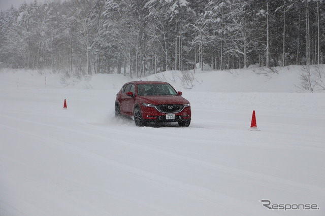 マツダ雪上試乗会