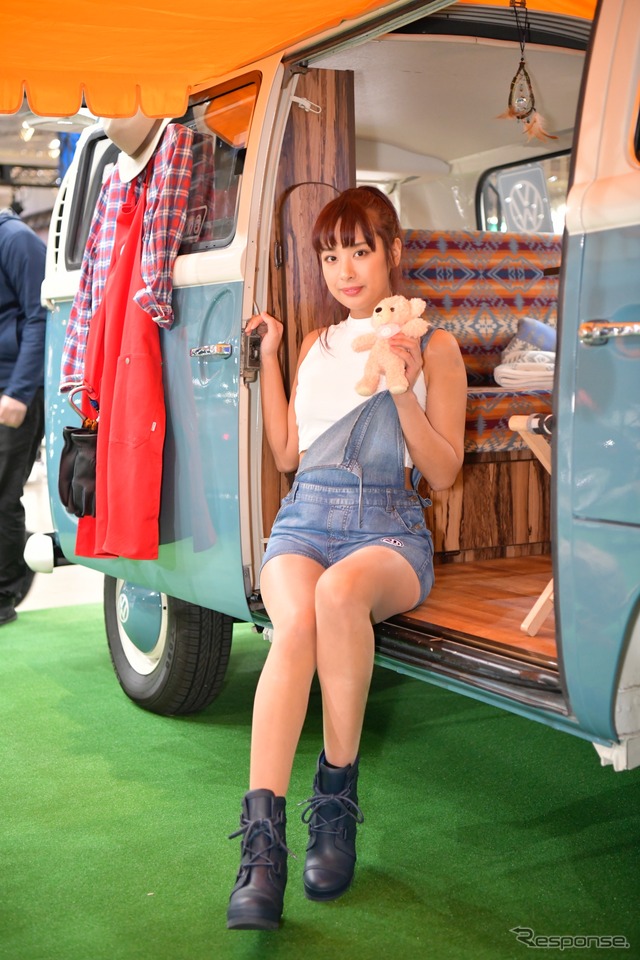 VWコンパニオン(東京オートサロン2018)