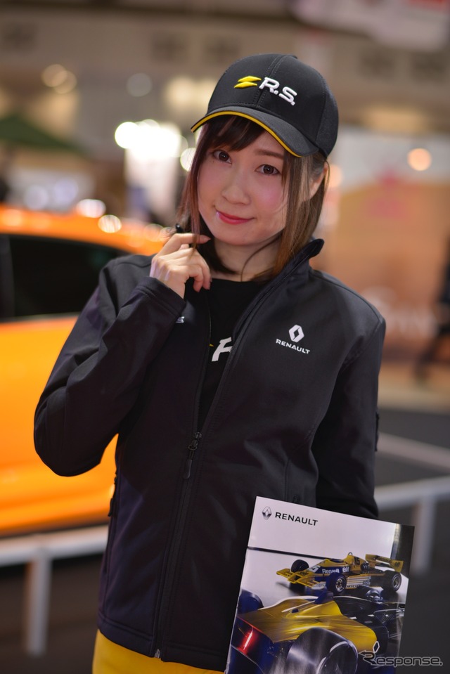 ルノーコンパニオン(東京オートサロン2018)