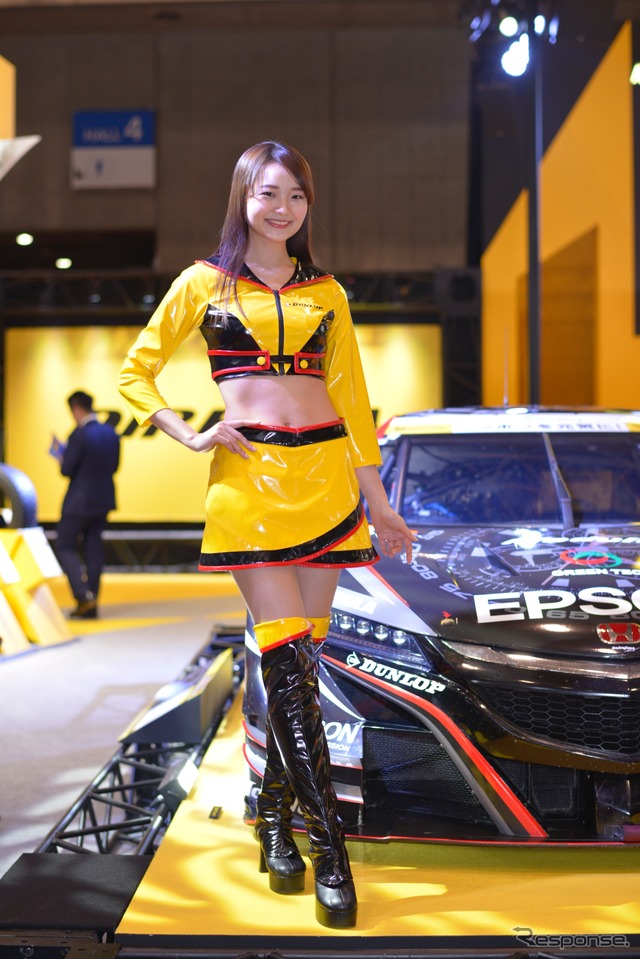 ダンロップコンパニオン(東京オートサロン2018)