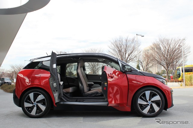 BMW i3