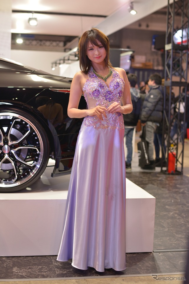 M z Speedコンパニオン(東京オートサロン2018)