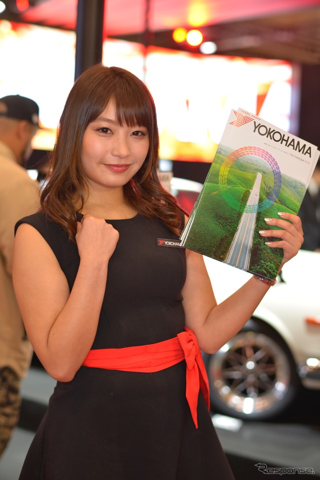ヨコハマタイヤコンパニオン(東京オートサロン2018)
