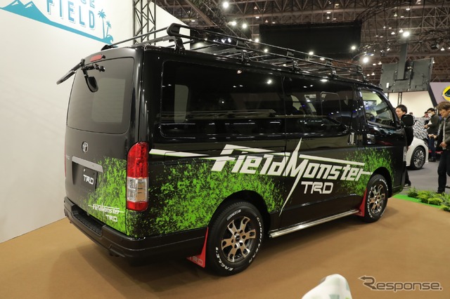ハイエースTRDフィールド・モンスター(東京オートサロン2018)