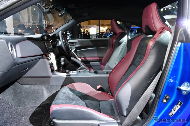 スバルBRZ STIスポーツSTIパフォーマンス(東京オートサロン2018)