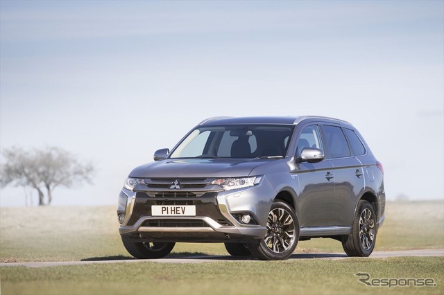 三菱アウトランダーPHEV