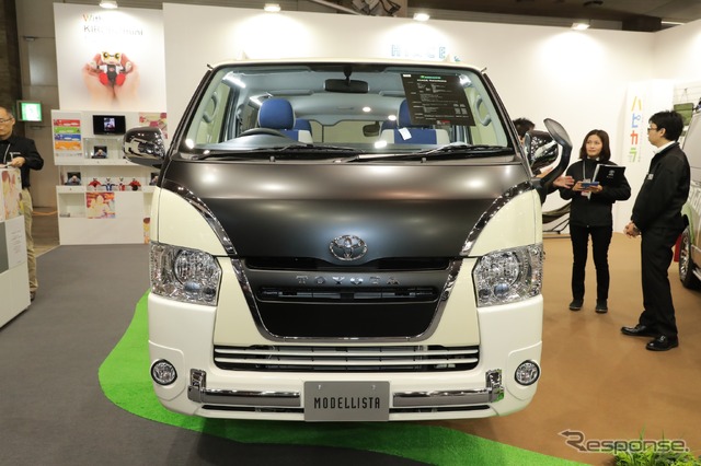 トヨタ・モデリスタ・ハイエース・リラクベース (東京オートサロン2018)