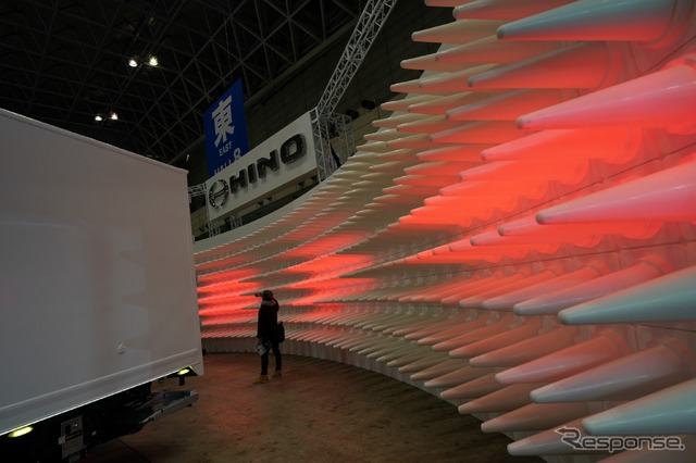 日野自動車(東京オートサロン2018)