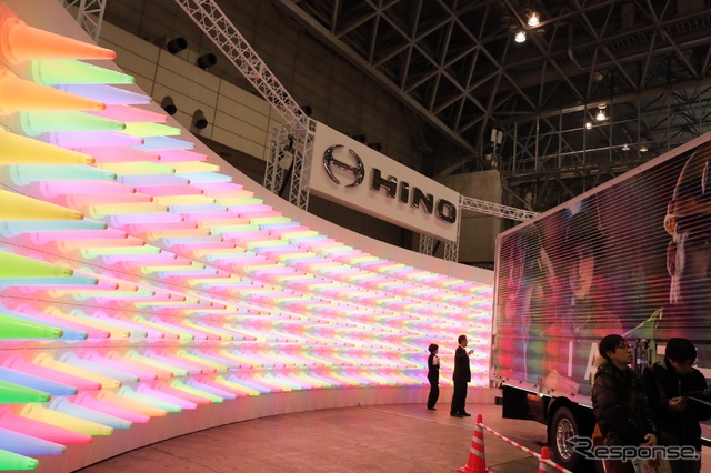 日野自動車(東京オートサロン2018)