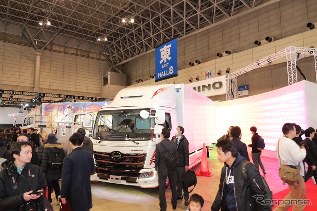 日野自動車(東京オートサロン2018)