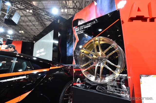 オートバックス(東京オートサロン2018)
