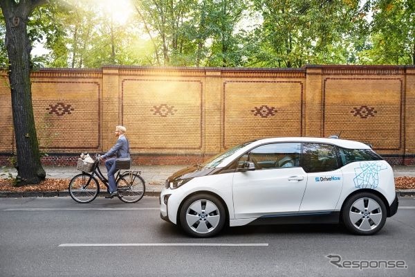 BMWグループのカーシェアリング企業「ドライブナウ」のi3